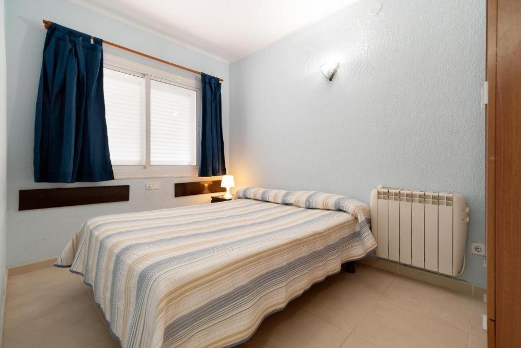 Apartamentos Denis Castelldefels Luaran gambar