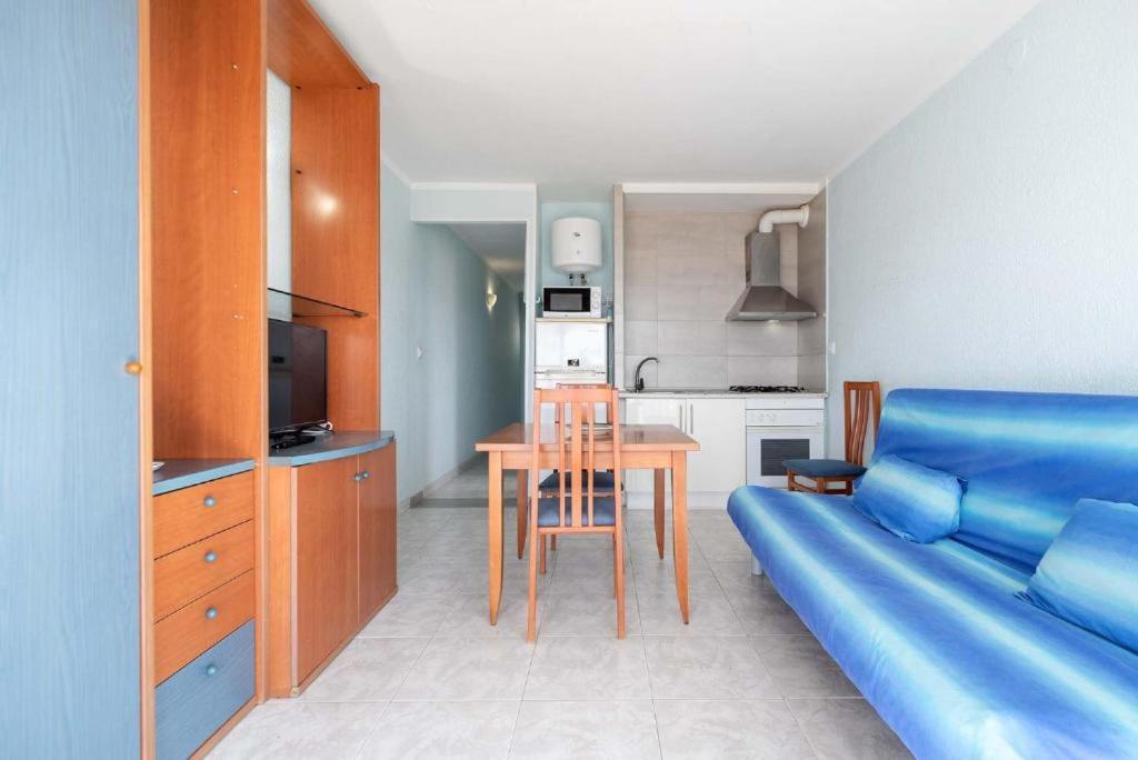 Apartamentos Denis Castelldefels Luaran gambar